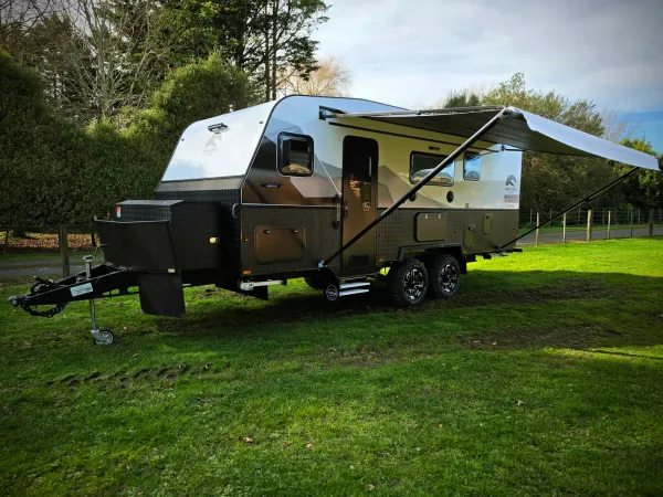 2023 Snowy River SRT-20F 20'