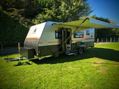2024 New Age Ensuite 21'